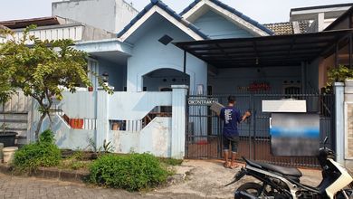 Rumah Cantik Lingkungan Eksklusif..Dijual Bu
