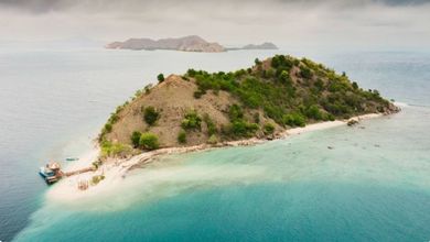 Pulau Kelor Di Labuan Bajo Sangat Eksotik Dan Menawan Untuk Pariwisata