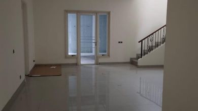 Dijual Rumah Mewah 2 Lantai Phg Summarecon Harga Bersaing Cluster Eksklusif