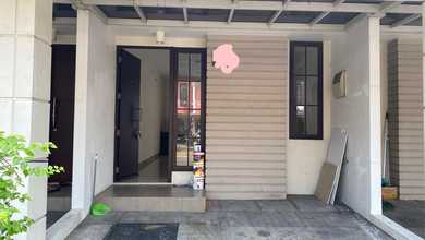 Rumah Sewa Green Village Sejuk Asri 