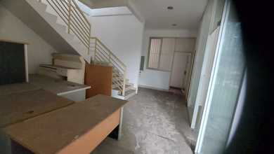 Dijual Ruko Victoria Park Karawaci Yg Strategis Depan Jl Raya Yg Ramai