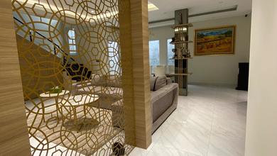 Rumah Mewah 2 Lantai Sumarecon Pondok Hijau Golf Furnished Rapih Siap Huni