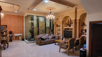 Dijual Rumah Bagus Siap Huni di Pantai Indah Kapuk. Luas 9x20m Full Furnished