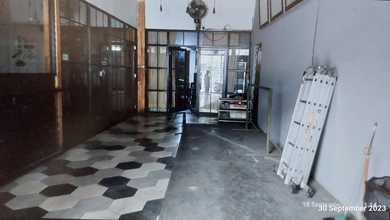 Dijual Rumah di Jln Raya Daan Mogot Jakarta Barat. Lokasi Sangat Strategis
