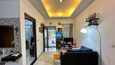 Dijual Rumah Bagus Cantik Taman Ubud Karawaci Shm