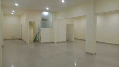 Disewakan Ruko Gandeng Muara Karang Raya. Luas 10X16m. 3,5 Lantai