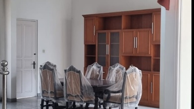 Disewa, Rumah Hoek Di Phinis Permai