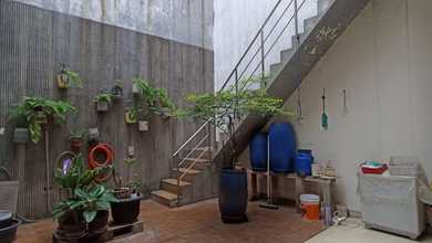 Rumah Pluit 2Lantai Celling Tinggi Siap huni