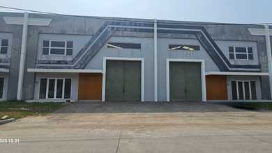 Gudang Laksana Bussines Park 15x40 Bisa Gandeng 