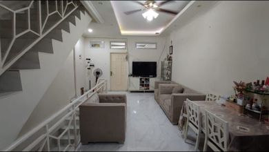 Dijual cepat rumah Muara Karang