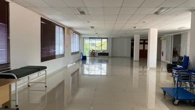 Dijual cepat gedung di Menteng