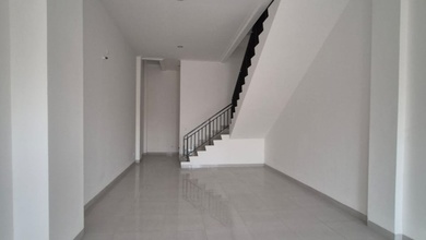 Dijual Ruko Gandeng Golf Island