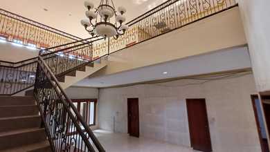 Jual Rumah Besar Tki 3 