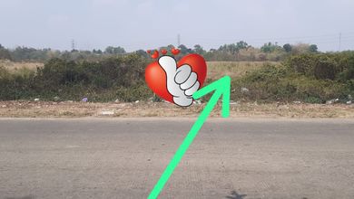 Dijual Tanah kavling jln pemda tigaraksa 
Cocok utk showroom. Rumah makan. Cucian mobil. Bengkel  
Selangka menuju tol. Perumah citra raya. 
Luas  15 x 30 m2. (450 m2 ) 
Harga 3.5 juta  nego 
Surat SHM 
Hubungi 
Lia Lim MR GI
08788317xxxx