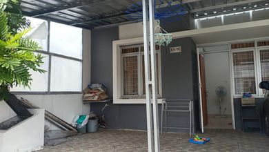 Dijual rumah tinggal citra maja. ******** tdr 2.******** utara. Sudah renovasi (PLN5500 watt. Air Palyja. Surat ********  toren  air 1000 ltr Harga 480 juta nego. Hubungi Lia Lim MR GI.08788317xxxx Rumah