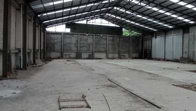 Disewakan 2 Unit Gudang Dekat Alam Sutera Lb.1600m2