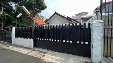 Dijual Rumah Harga Dibawah Njop @petojo Selatan 8x37