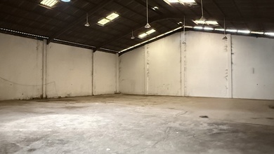 Termurah !!! Disewa Gudang Kavling Dpr Cipondoh