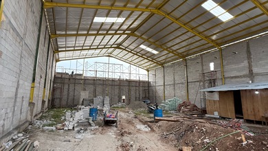 Hadap Boulevard !!! Disewa Gudang Kavling Dpr Cipondoh Tangerang