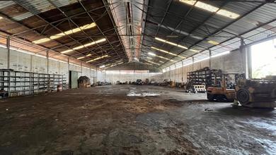 DIJUAL CEPAT !! GUDANG & TANAH KAPUK KAYU BESAR