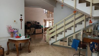 Dijual Rumah Intercon Kebon Jeruk