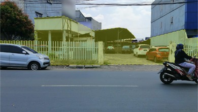 T1. LAHAN BANGUNAN TUA 2,200M² PAHLAWAN REVOLUSI JAKARTA TIMUR