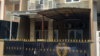 Rumah Metland puri bagus 2 lantai