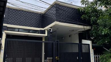 Rumah Bagus Bojong Indah + Rooftop