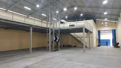 Gudang Kav Dpr Ceiling Tinggi Bagus 