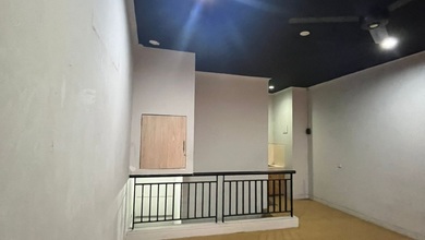 Dijual Ruko Golden 8, Di Gading Serpong, Siap Pakai