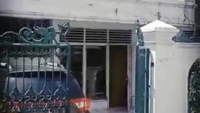 Dijual Rumah Tua Hitung Tanah