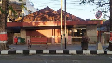 Dijual Rumah dan Tanah  di jl. Raya Jl. Suprapto Purwodadi Semarang