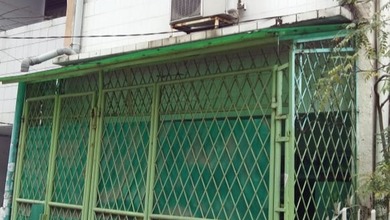 Dijual Rumah di Angke Jaya. Luas 4X16m 3 Lantai SHM