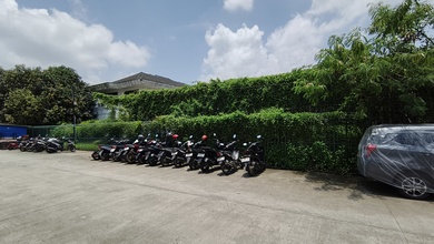 Dijual Tanah Komersial Bonus Bangunan di Jl Duri Kosambi