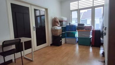 Dijual Rmh Kosong Siap Huni di Metland Puri