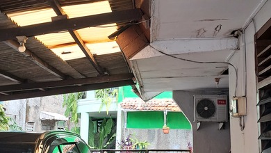 Rumah Tua 2 Lantai, SHM di Kemanggisan