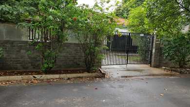 Rumah Tua, Stategis Cocok Utk Invest Di Cempaka Putih, Jakpus