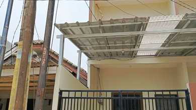 Rumah Brand New 3 Lantai di Vila Regency 1, Tangerang Banten