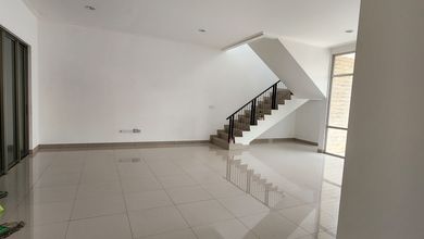 Super Murah SHM Rumah Pik2 8x15 2 Lantai Brandnew Siapa Cepat Dia Dapat