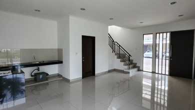 HOT ITEM! Rumah pik2 6x15 hoek 2 lantai murah siap huni nego