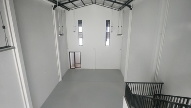 Disewakan Gudang Bizzpark Pik2 9X30 Ada Kantor 1 Lantai Brandnew