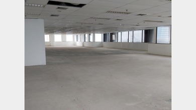 sewa murah office space SCBD 900 meter BARE Jakarta Selatan