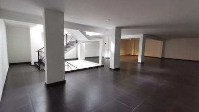 Dijual Perkantoran Baru 4 Lantai SHM 520 m Kemang Raya JakSel