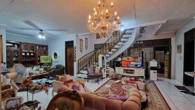 Dijual Rumah Cantik Komplek Depdikbud Pejaten 2 Lantai 300 meter