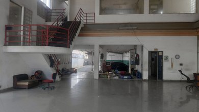 Dijual Perkantoran Ex Otomotif 600 m HGB Pondok Pinang