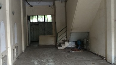 Dijual Ruko Butuh Renovasi Meruya 445 m SHM 3 Lantai