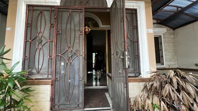 Dijual Rumah Ideal Bukit Golf Mediterania PIK 1 SHM 2 Lantai