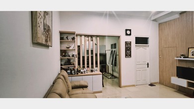 Dijual Rumah Cantik Summarecon Serpong Lama 144 Meter Furnish