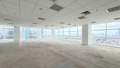 Sewa Office Space 200 Meter Bare di Slipi Jakarta Barat