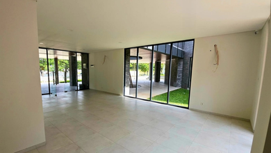 Disewa Ruko Komersial Hook Bintaro Jaya Sektor 9 HGB 3 Lantai